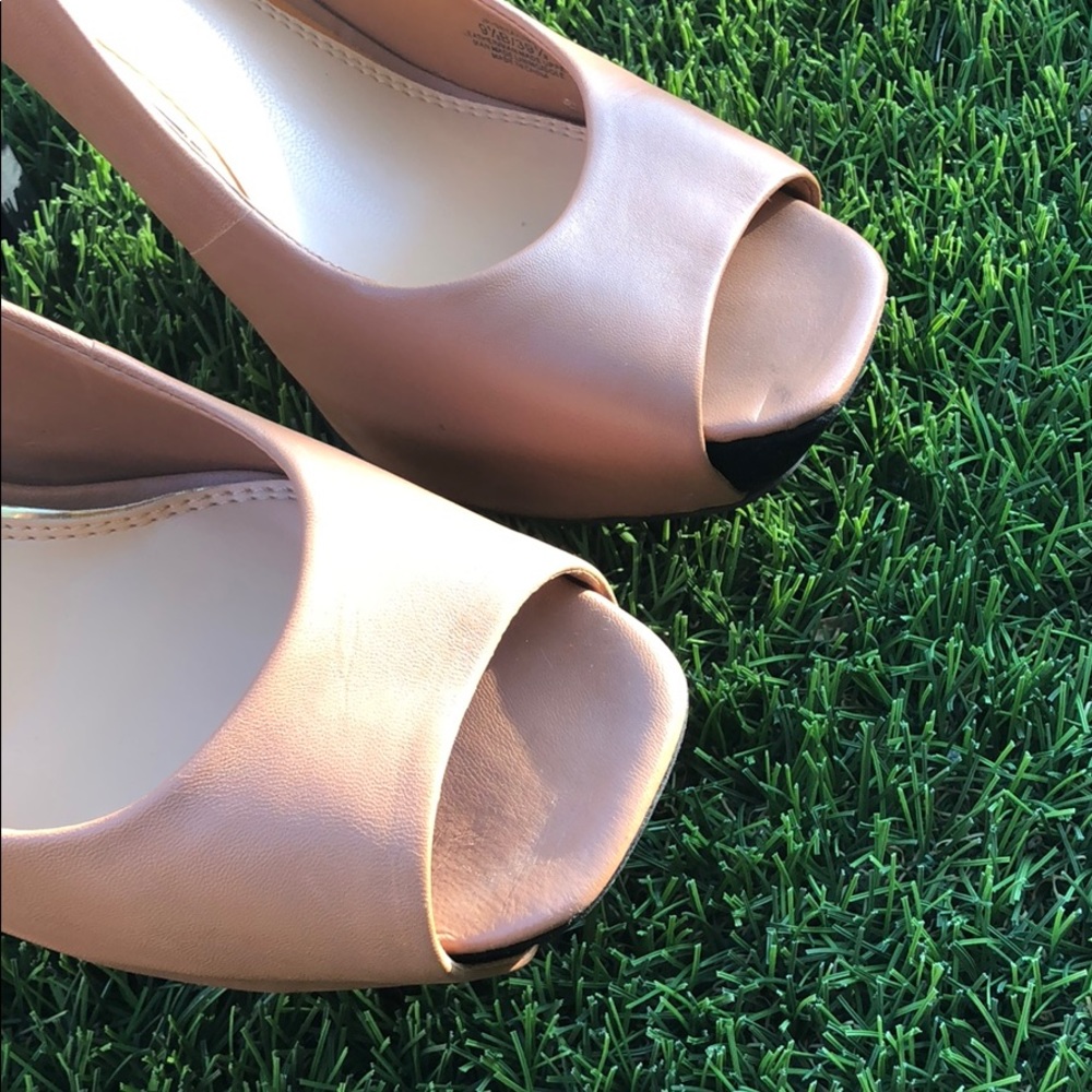 Jessica Simpson Open Platform Toe - Picture 3 of 8